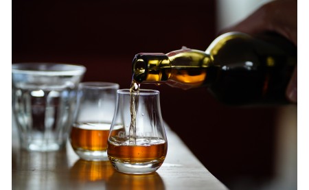 Le whisky, spiritueux préféré des Français